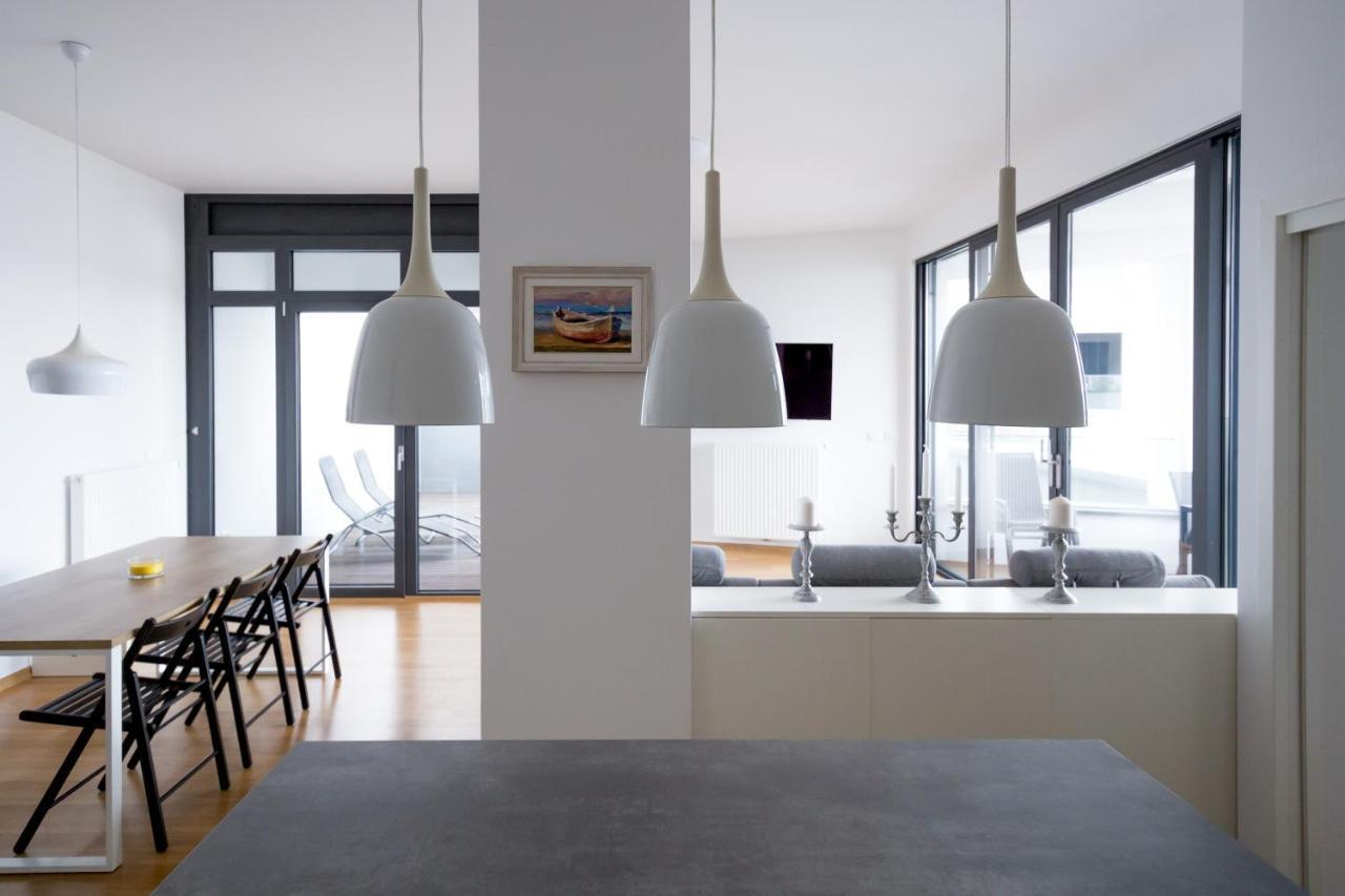 Auredius Deluxe Sea Apartment コペル エクステリア 写真
