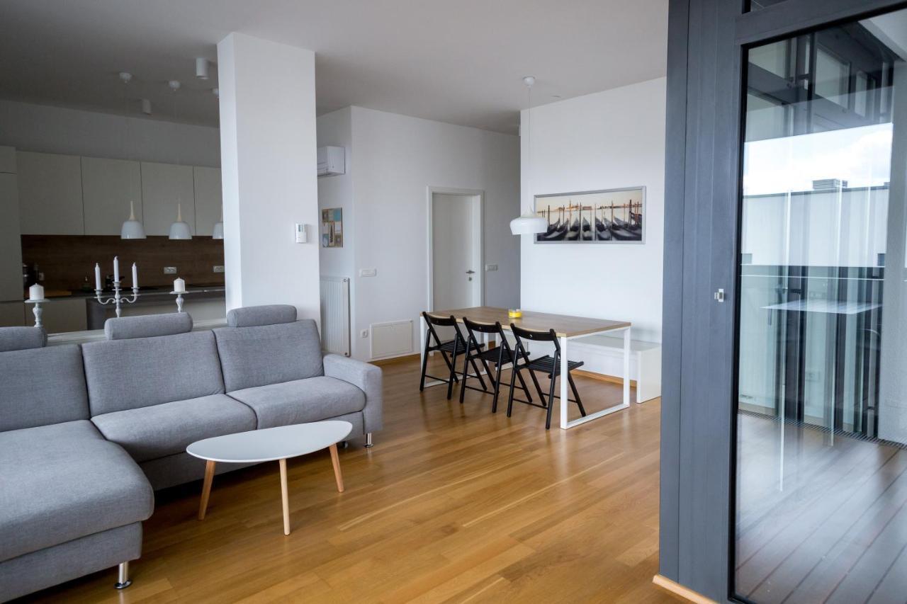 Auredius Deluxe Sea Apartment コペル エクステリア 写真