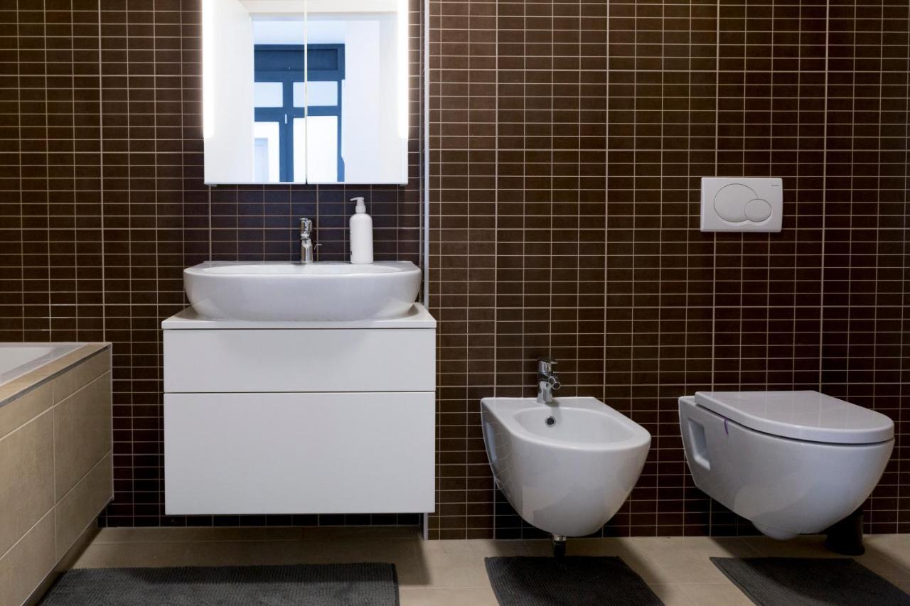 Auredius Deluxe Sea Apartment コペル エクステリア 写真