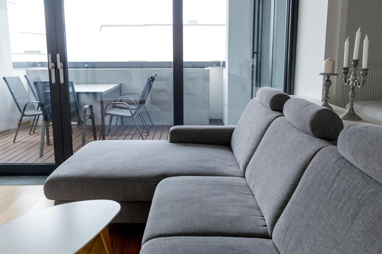 Auredius Deluxe Sea Apartment コペル エクステリア 写真